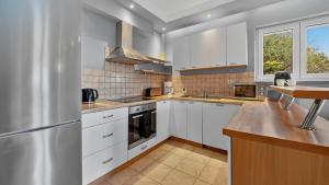 Villa Sunrise by Villas Guide