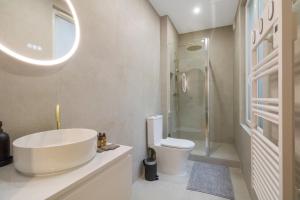 Modern studio in the heart of Paris near Eiffel Tower