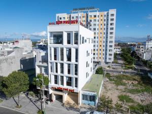 Khách sạn Sớm Phú Quý 3