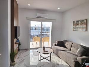 Kings Avenue Retreat Close to Beach and Attractions