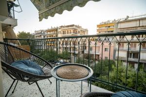 Central Nea Smyrni 2BR Apt-Near Transport by ΜΡS