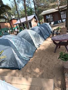 Lakshika tent stay