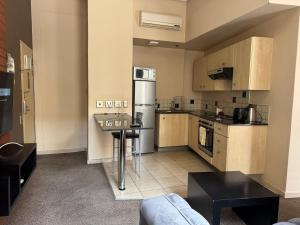 Mapungubwe Apartment with Wifi, Pool and Parking, Johannesburg