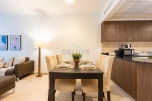 High Floor Apartment With Stunning Sea Views, Walking Distance To The Beach, And Close To Dubai Top Attractions - Elite Residence, Dubai Marina by Deluxe Holiday Homes