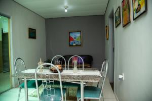 Casa com Piscina e Churrasqueira no Parque Cuiaba