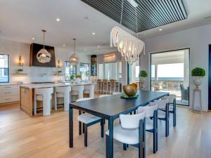 Brand New Custom Oceanfront home- Stunning views, 6 bd, pool, elevator