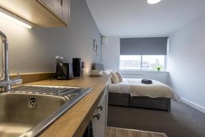 Derwent Court Aparthotel