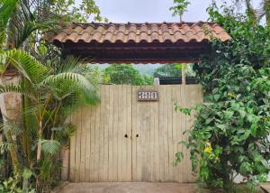 Quartos em Ubatuba - Cantinho da Bisa