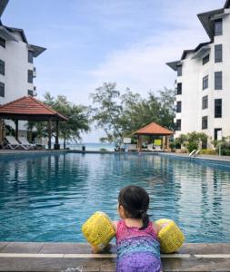 Samsuria by the Beach