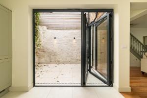 Your Home - 2 bedroom Mews House in Notting Hill