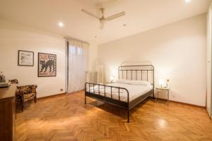 Via Piero della Francesca 38