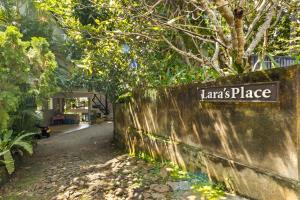 Laras place