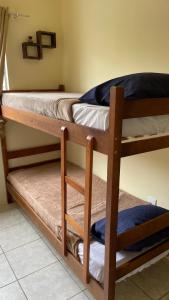 Quarto privado - Santinho - Não é hostel, é quarto com banho compartilhado