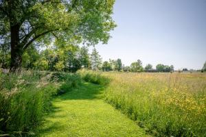 Nyte Estate, Ghent 20 min, 1ha, AC, EV, Fireplace