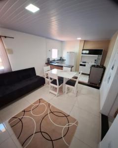 Loft com Suíte Beira-Mar, mobiliada e Wi-Fi