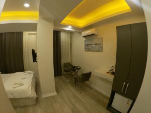 The City Palace HOTEL