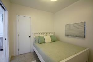 Historical Little Havana 2 Bed with Parking