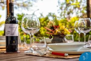 Dimora Mediterranea - Sea front villa among pines