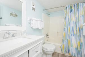 Island Winds West 473