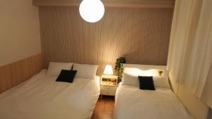 Ewha Sinchon 2rooms 4beds House