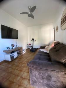 Casa com piscina em Peruíbe