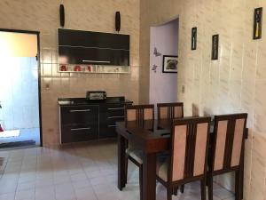 Casa com piscina em Peruíbe
