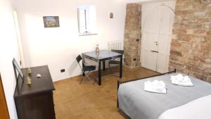 La Suite di Santa Chiara, 125mq, Idromassaggio - Novità da MyAssisiSuite, Mówimy po polsku