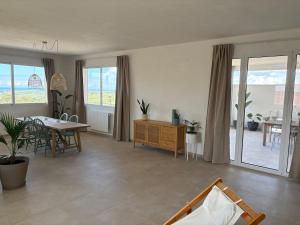 Casa delle Pomelie - large apartment with view