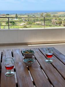 Casa delle Pomelie - large apartment with view