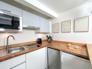 Saint Germain des Pres - Deluxe studio with lift