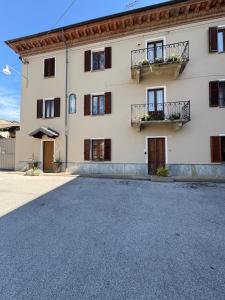 LA TANA Guest House