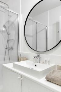 New apartment near Montparnasse in Paris 15