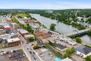 Blue Room @ The MillRows Suites