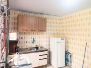 Casa no Centro de Cidreira - 450 metros da orla