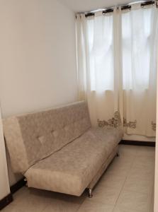 Oasis in Manila - El Poblado Estilo y Comfort