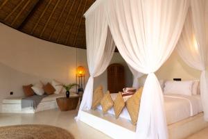 Unique Round Villa with Ocean View with private pool by Arthousebali, Uluwatu