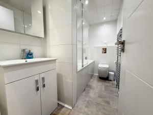 Huge Modern Fully Stocked 2Bed Covent Garden near NYE fireworks