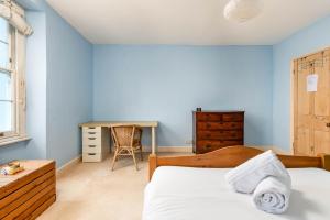 Refined Period 4BD Cotham Home-Sleeps 6-Garage
