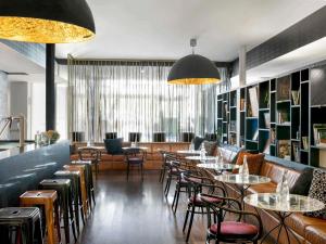 Peppers Gallery Hotel