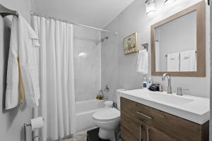 Golfers Dream! Sweet NW location.