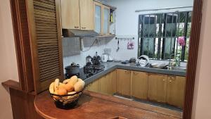 Cozy 2 Private Rooms in Taman Desa with Shared Bathroom