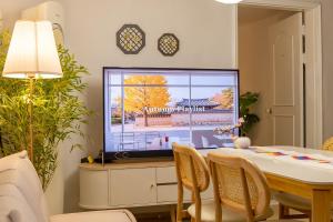 5min, Seoul Stn, 3R5B, group, family, good location for travel, Myeongdong, Itaewon, Hongdae