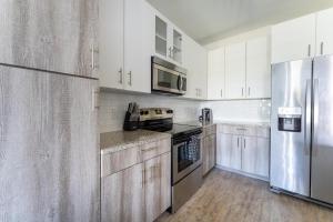 Landing Apartments - Isla Antigua