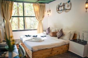 Pench Wilderness Camp Resort