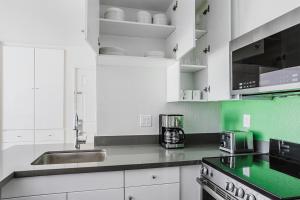 Blueground Burbank fully furnished equipped LAX-1272