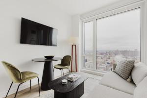 Blueground Williamsburg gym wd nr bridge NYC-1764