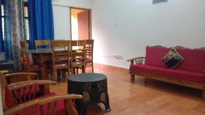 Lillas home, apartment with kitchen facility and swimming pool