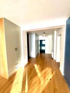 DM Sunny Apartment - Krakow with free private parking