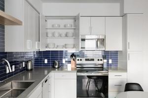 Blueground Pleasant Hill pool nr Mount Diablo SFO-2112