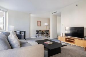 Blueground Prudential St Botolph pool nr Boston Public Library BOS-1117